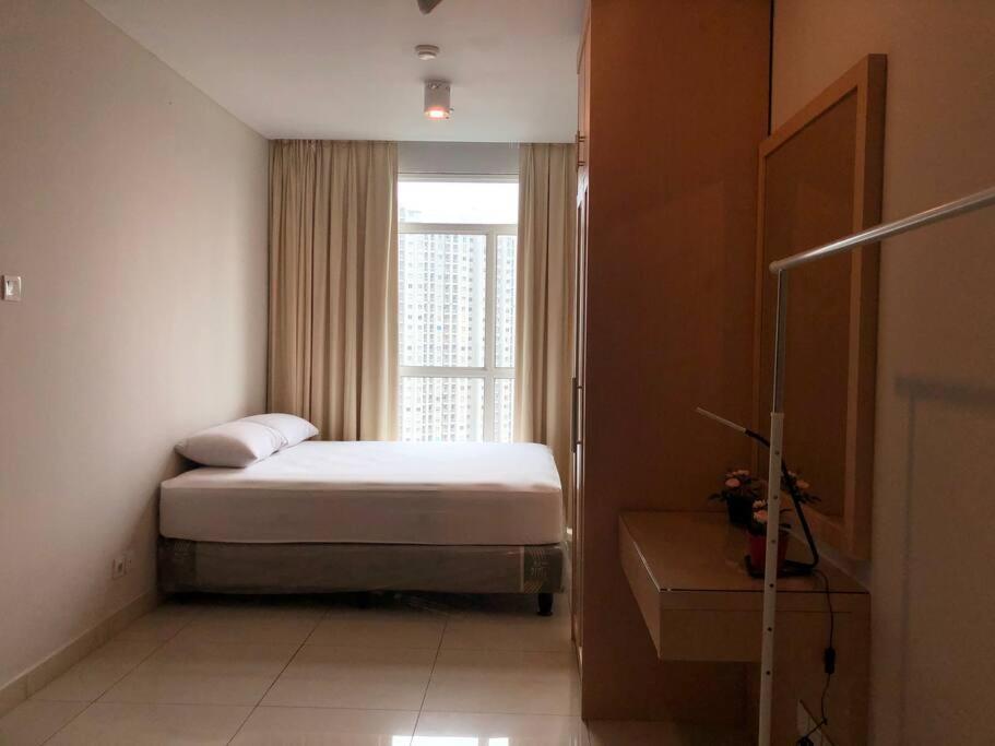 Central Park Residences Yakarta Exterior foto